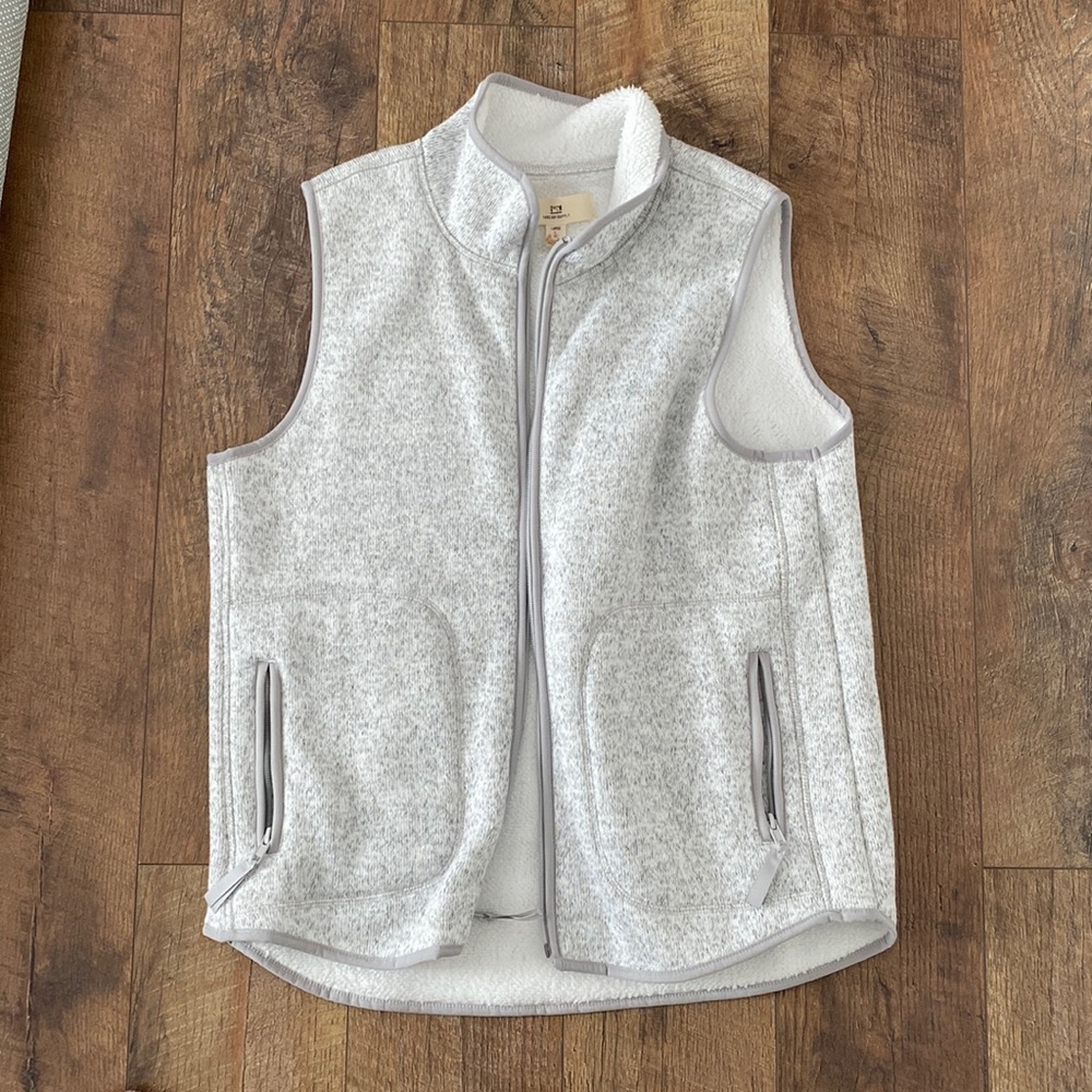 NWT- Thread and Supply vest!